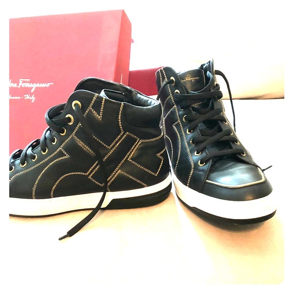 Barely worn Authentic salvatore ferragamo shoes - Picture 1 of 8